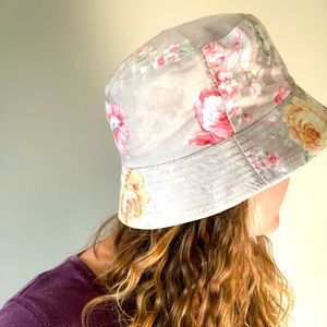 NWOT floral bucket hat